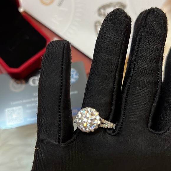 NEW💍2 Carat 925 Sterling Silver Moissanite Diamond 18K White Gold Plated… - Picture 11 of 17